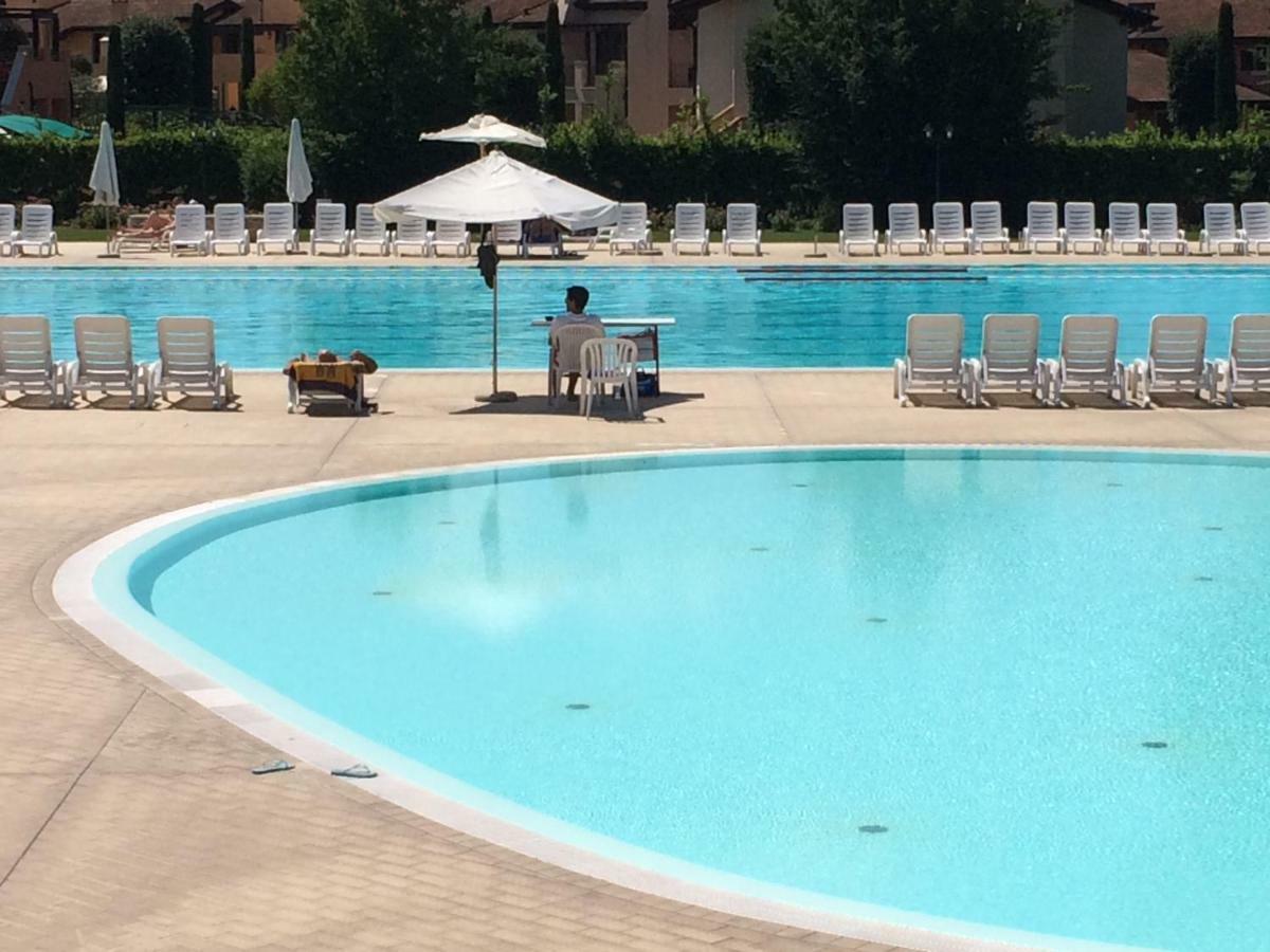 La Chicca Del Garda Apartman Peschiera del Garda Kültér fotó