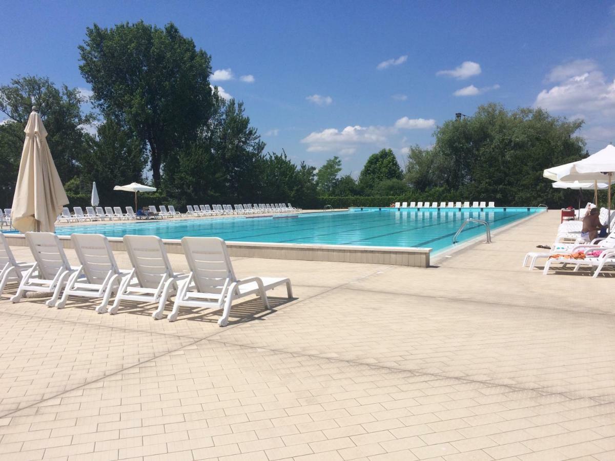 La Chicca Del Garda Apartman Peschiera del Garda Kültér fotó