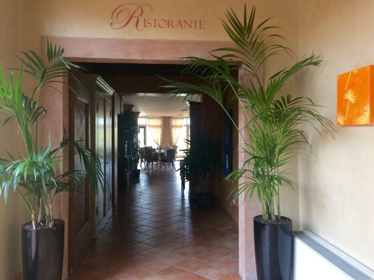 La Chicca Del Garda Apartman Peschiera del Garda Kültér fotó