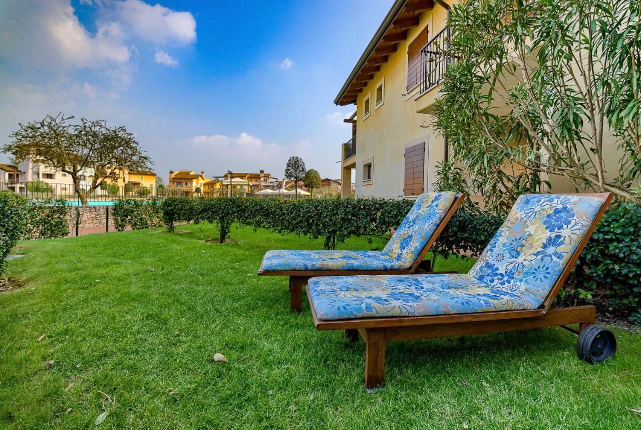 La Chicca Del Garda Apartman Peschiera del Garda Kültér fotó