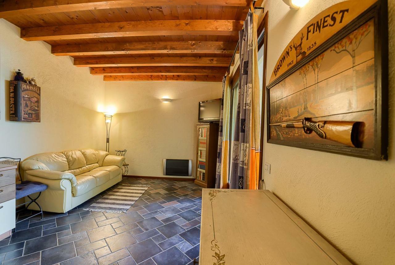 La Chicca Del Garda Apartman Peschiera del Garda Kültér fotó
